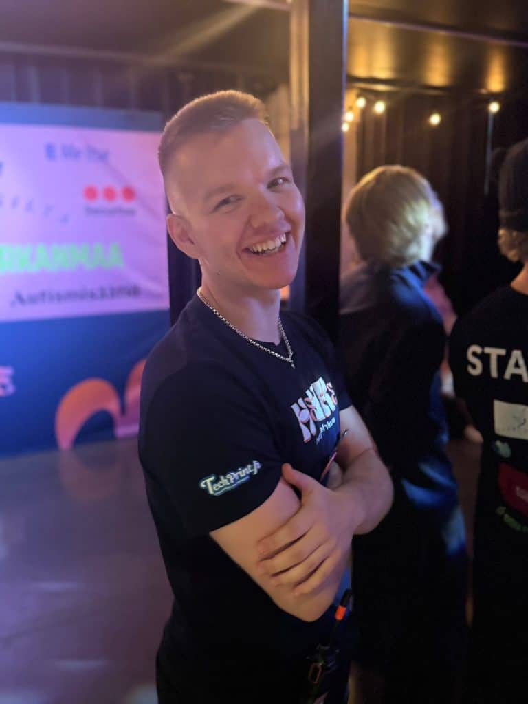 Mikko Juvonen, Reelyn perustaja ja lyhytvideomarkkinoinnin asiantuntija Tampereelta.